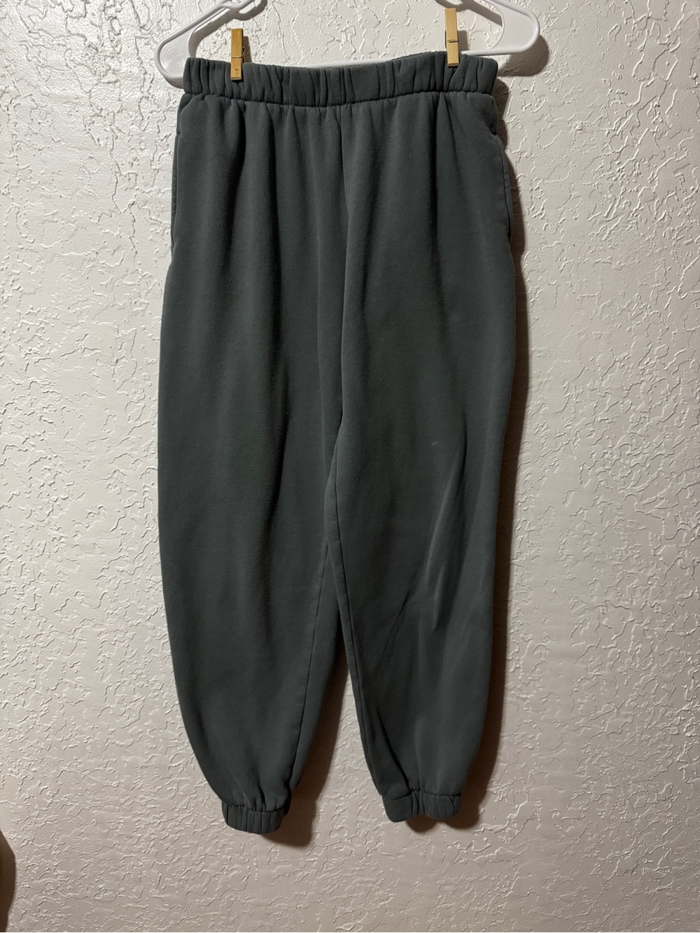 Brandy Melville / John Gault Lt Green Sweatpants